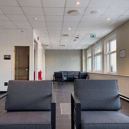 Solna Park & Hotel Екстериор снимка