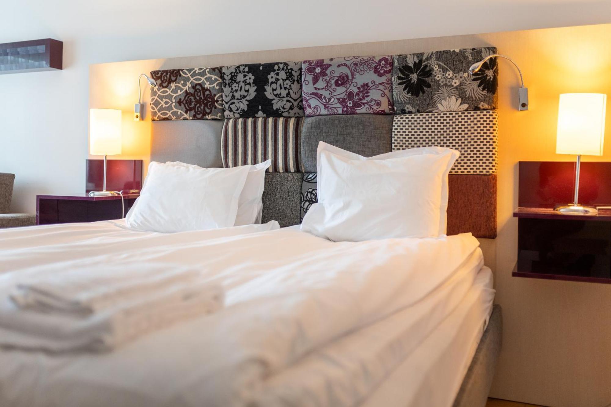 Solna Park & Hotel Екстериор снимка