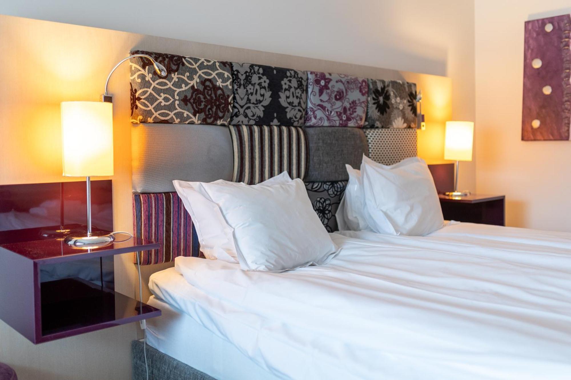 Solna Park & Hotel Екстериор снимка