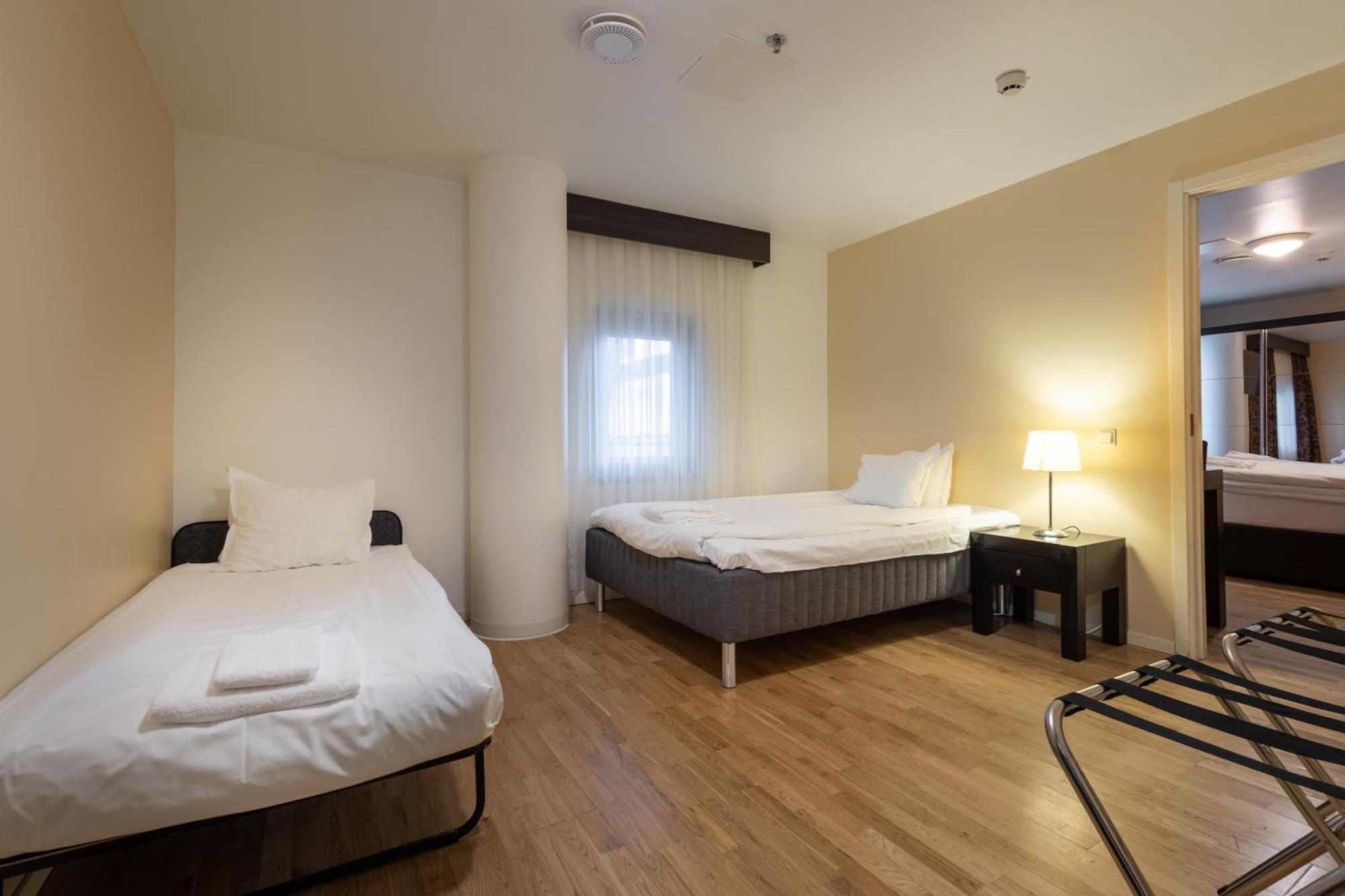 Solna Park & Hotel Екстериор снимка