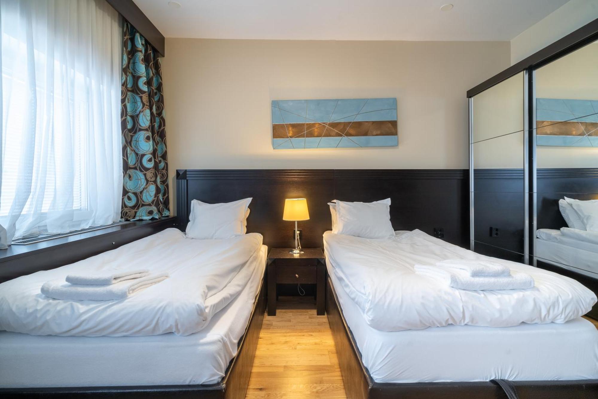 Solna Park & Hotel Екстериор снимка