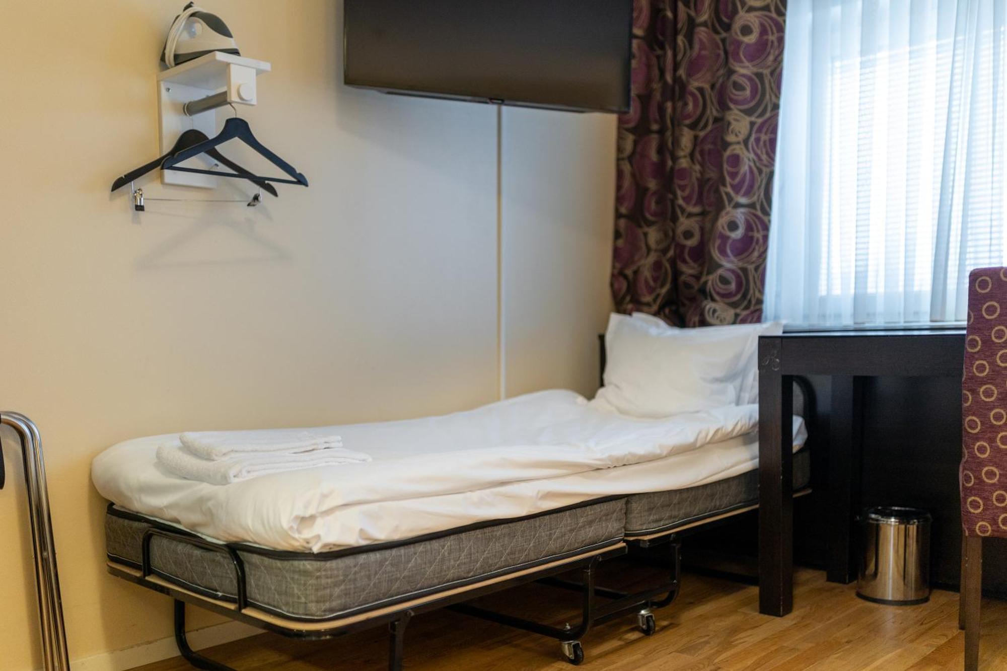 Solna Park & Hotel Екстериор снимка